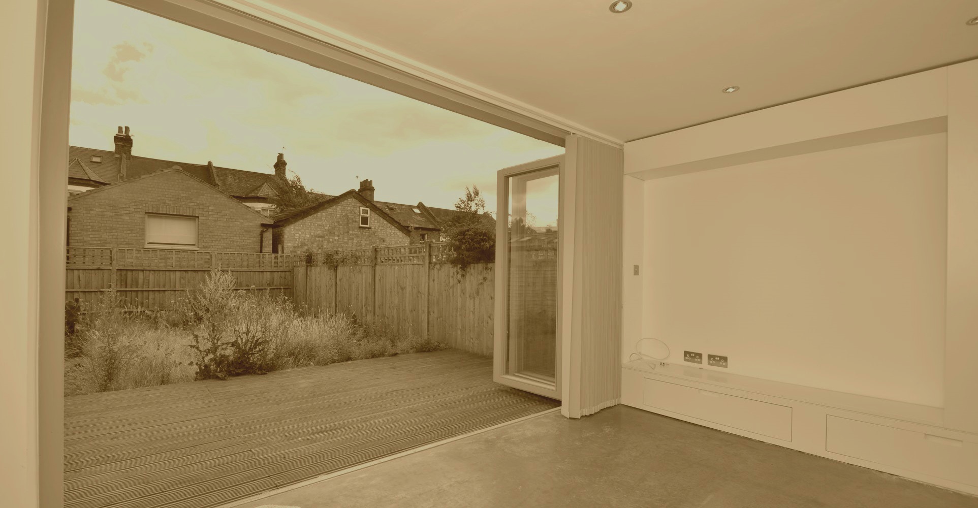 Slider, Glaziers in Caterham, Chaldon, Woldingham, CR3